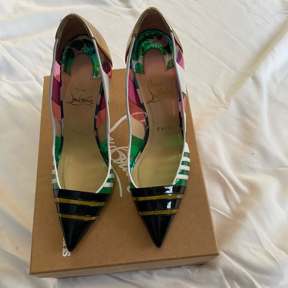 Authentic Christian Louboutin leather/patent leather multi color pumps - Picture 4 of 5